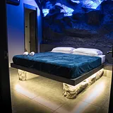 La Rock • 5BR King Bed Cave + Jacuzzi @ Lleras photo 11