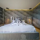 El Poblado Mansion | 7 Bedrooms-Pool•Jacuzzi•Sauna•Gym photo 18