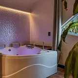 El Poblado’s largest mansion: 2 pools + nightclub photo 21