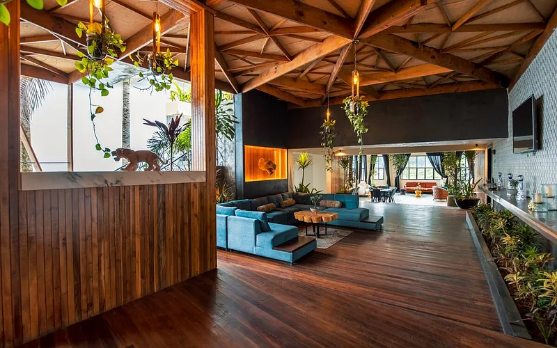 El Poblado’s largest mansion: 2 pools + nightclub photo 5