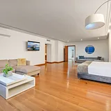 PH, Luxury Jacuzzi • Pool • 6BR • Views inPoblado photo 16