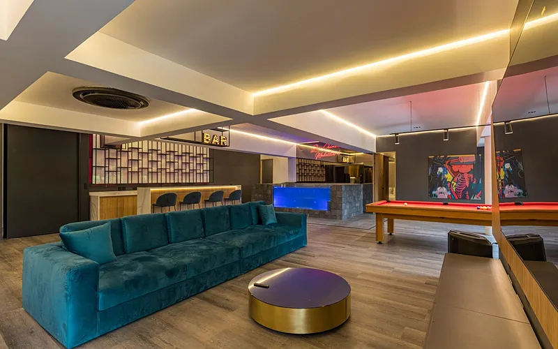 Nightlife PH with Pool Provenza photo 3