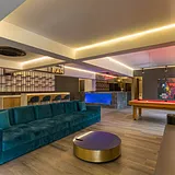 Nightlife PH with Pool Provenza photo 14