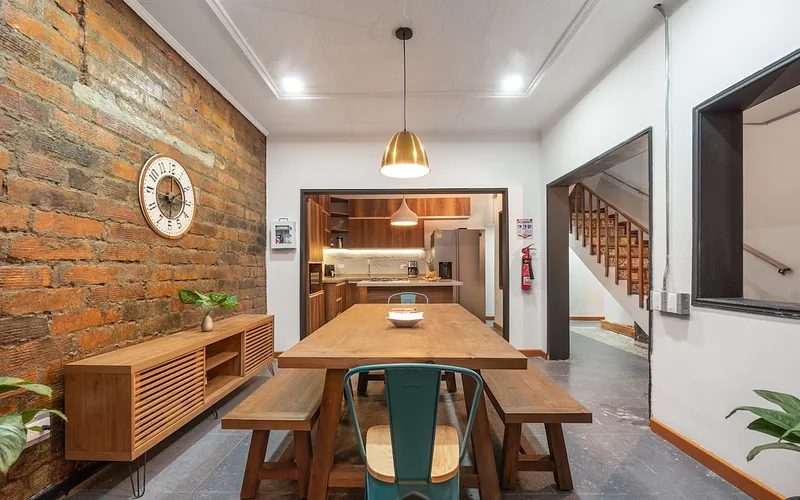 Casa Madera in Lleras Park 7BR & private Jacuzzi photo 4