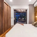Casa Madera in Lleras Park 7BR & private Jacuzzi photo 10