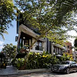 Celebration Villa w/ Rooftop Jacuzzi & Bar | 9BR photo 16