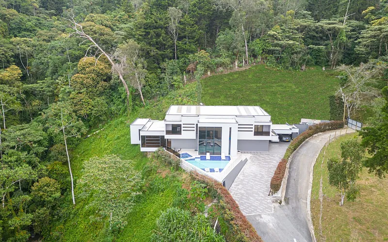 Skyline Pool Villa El Poblado photo 5