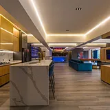 Nightlife PH with Pool Provenza photo 22