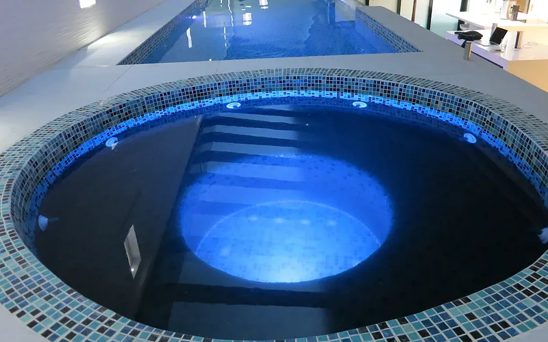 Parque Lleras|3br Lux Apt|Fast Wifi|Pool|Jacuzzi| photo 2
