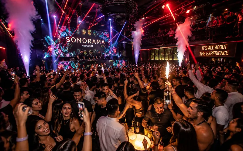 Premium Nightclub Experience photo 1
